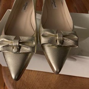 LK Bennett London Leather Pointy Toe Soft Gold